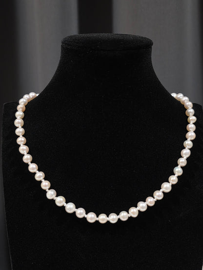 Classic Freshwater Pearl Necklace – 18 Inch
