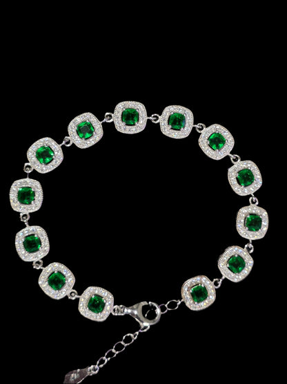 Silver Bracelet with Green CZ Stones – Glamorous Sparkle