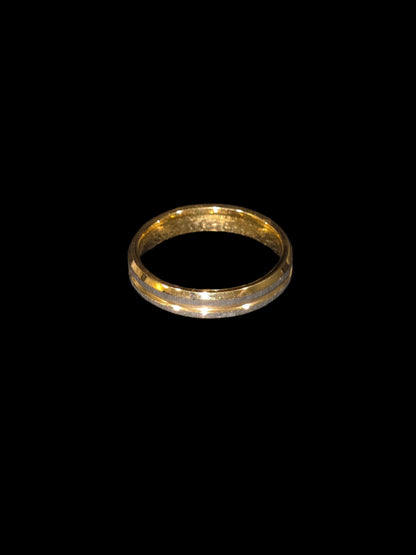 Stylish Gold-Plated Reflective Ring - Woman