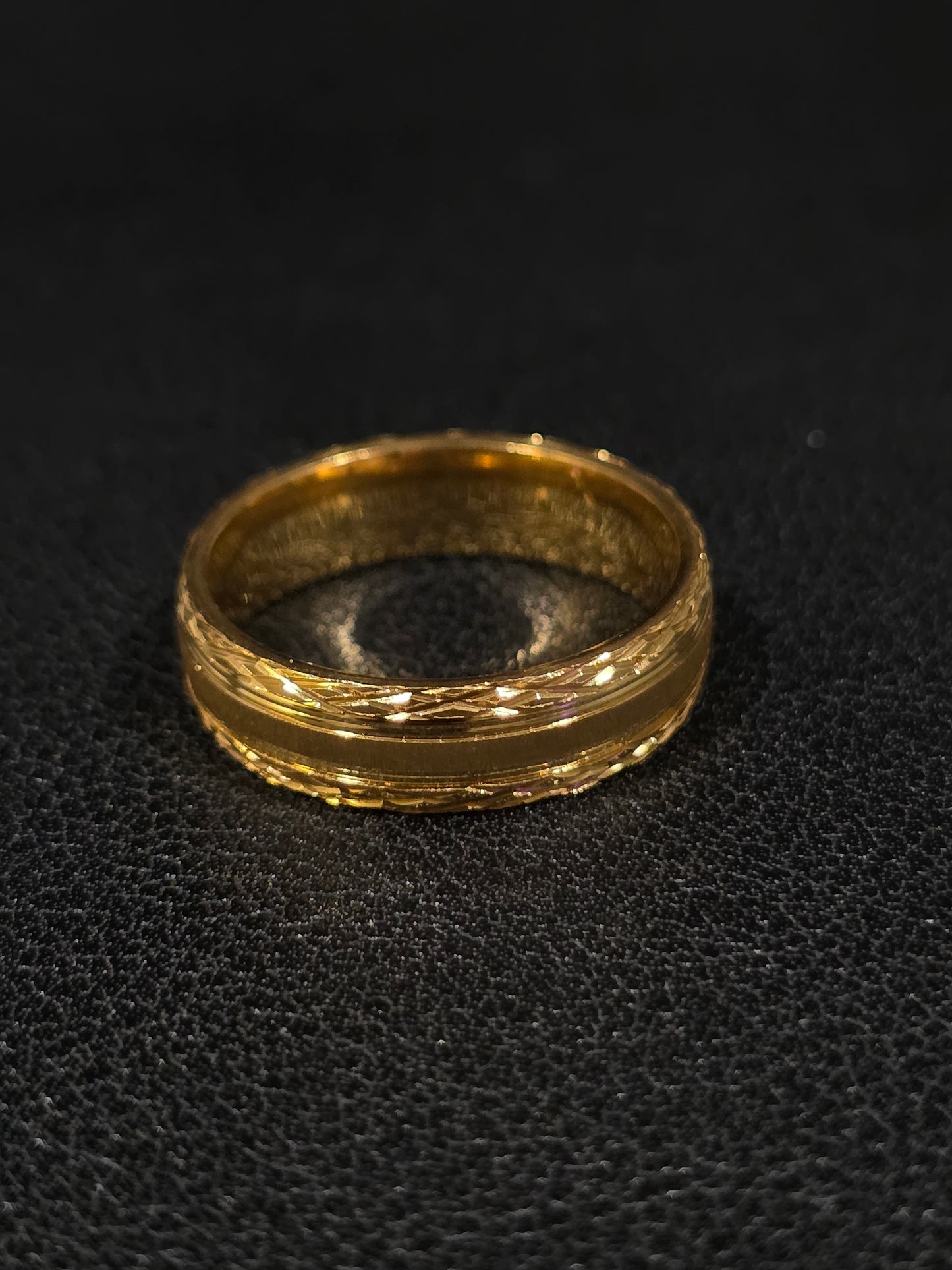 Gold-Tone Ring with Reflective Center Band - Men