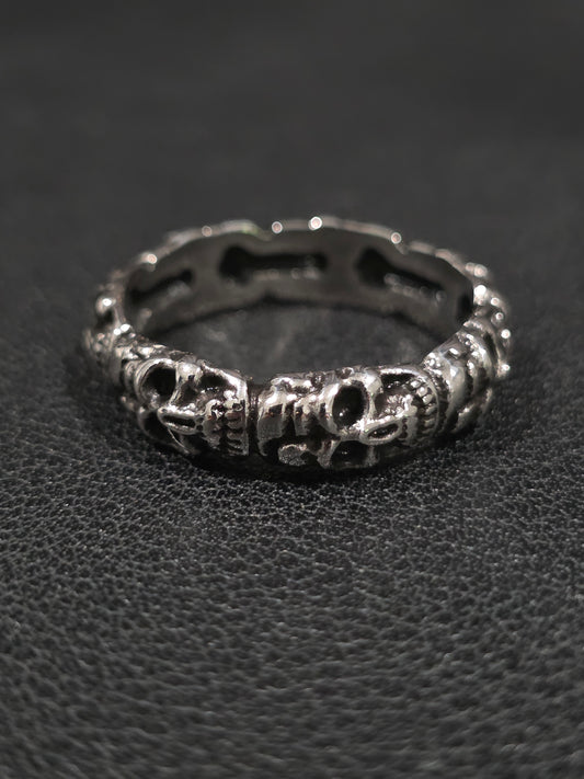Eternal Skull Band – Stainless Steel Gothic Ring