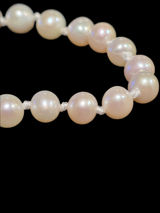Classic Freshwater Pearl Necklace – 18 Inch